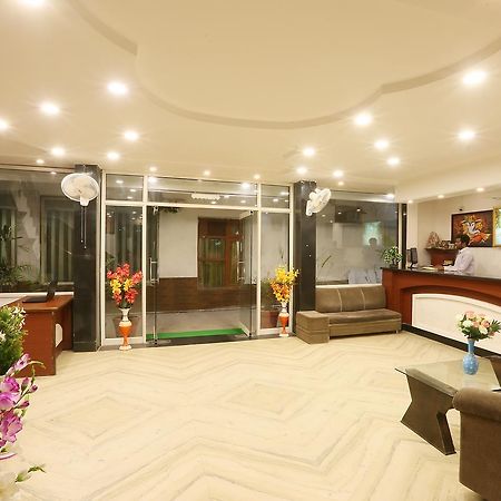 Hotel Katra Residency מראה חיצוני תמונה