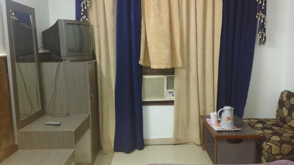 Hotel Katra Residency מראה חיצוני תמונה