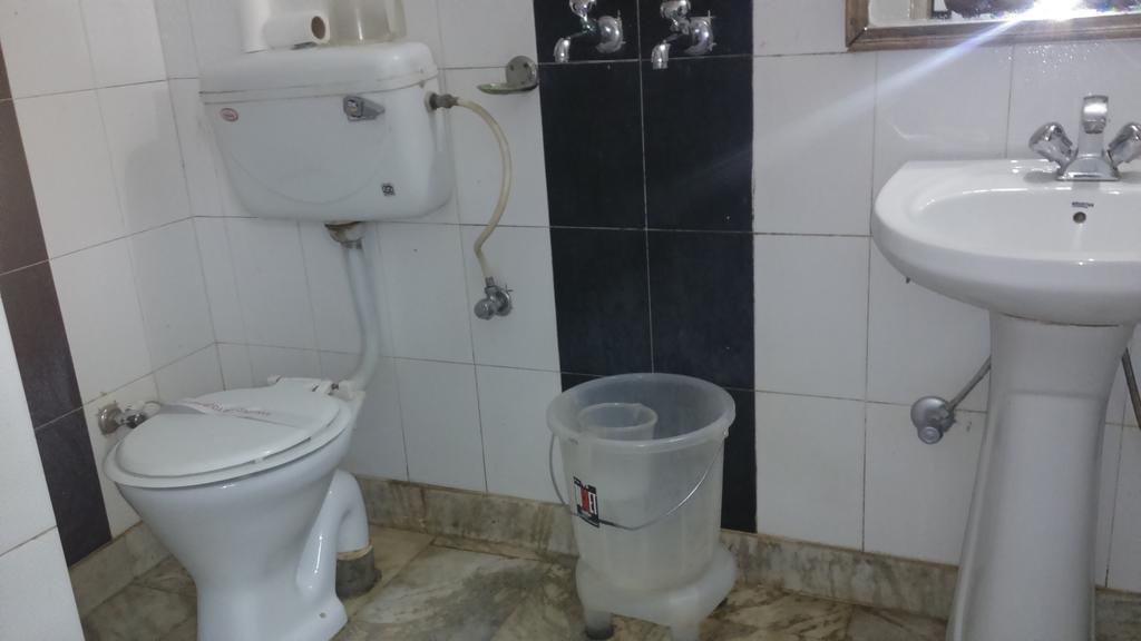 Hotel Katra Residency מראה חיצוני תמונה