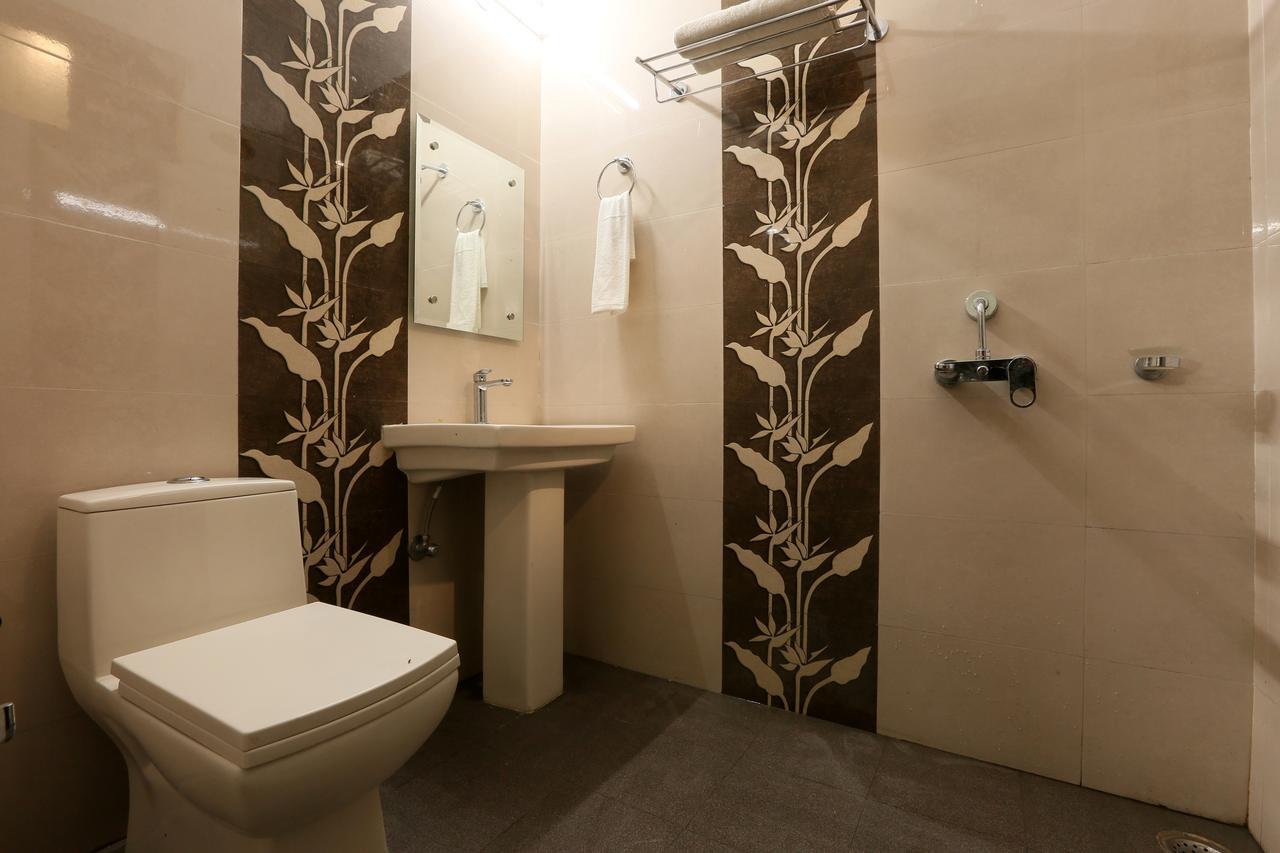 Hotel Katra Residency מראה חיצוני תמונה