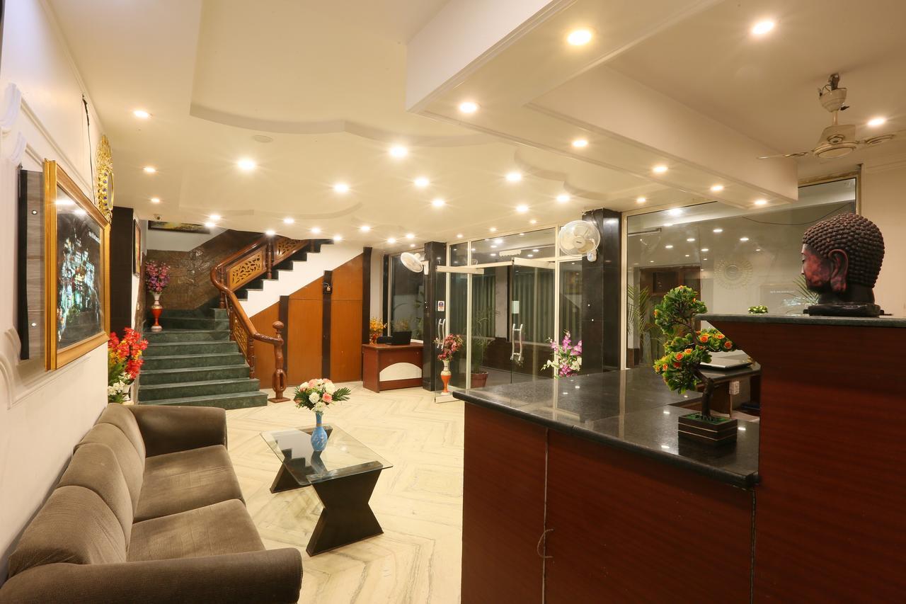 Hotel Katra Residency מראה חיצוני תמונה